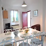 Apartment With Pool Amid Vineyards And Near The *