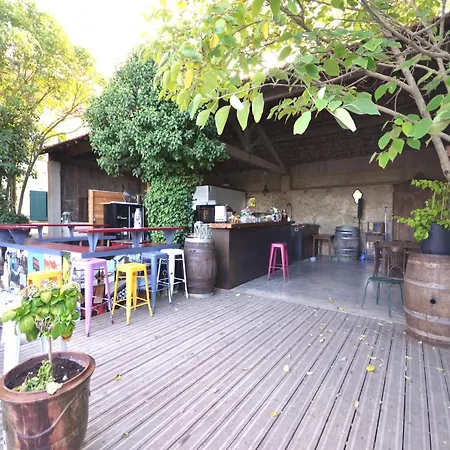 With Pool Amid Vineyards And Near The شقة Mèze