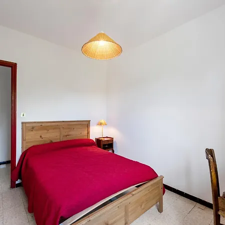 Apartment With Pool Amid Vineyards And Near The