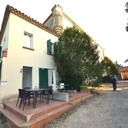 With Pool Amid Vineyards And Near The Apartment