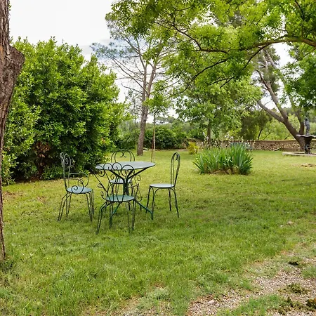 With Pool Amid Vineyards And Near The Meze